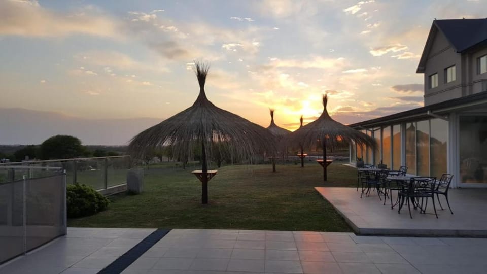 Howard Johnson Piedras Moras Hotel in Cordoba Province