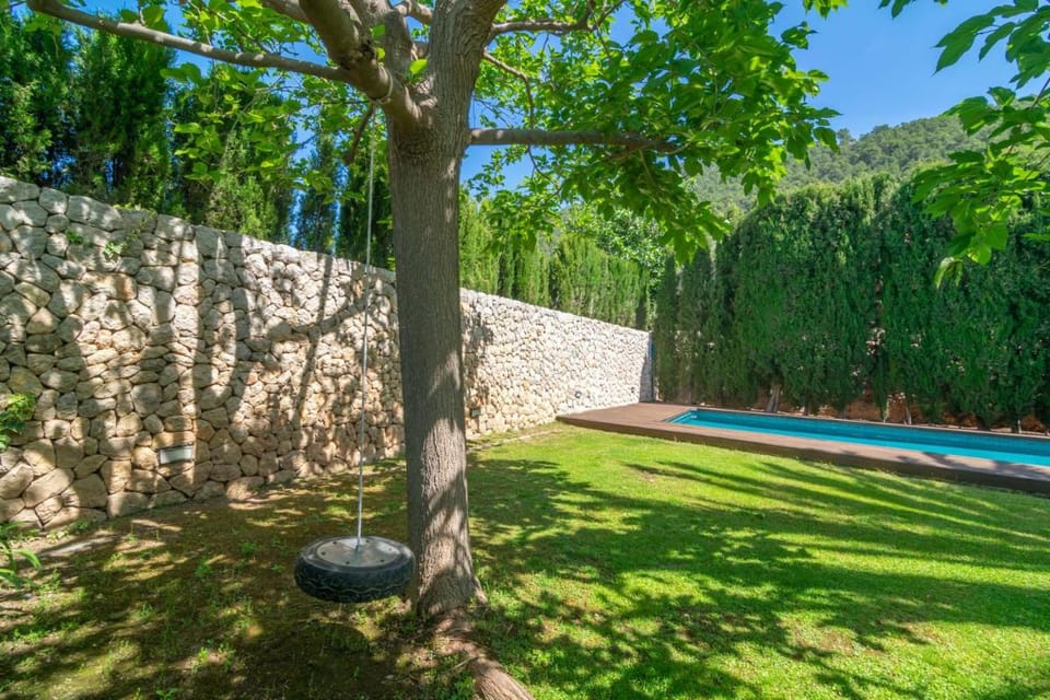 Can Cabrit Villa in Alaró