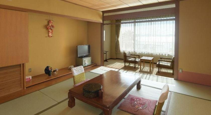 Nishiura Grand Hotel KIKKEI Ryokan in Aichi Prefecture