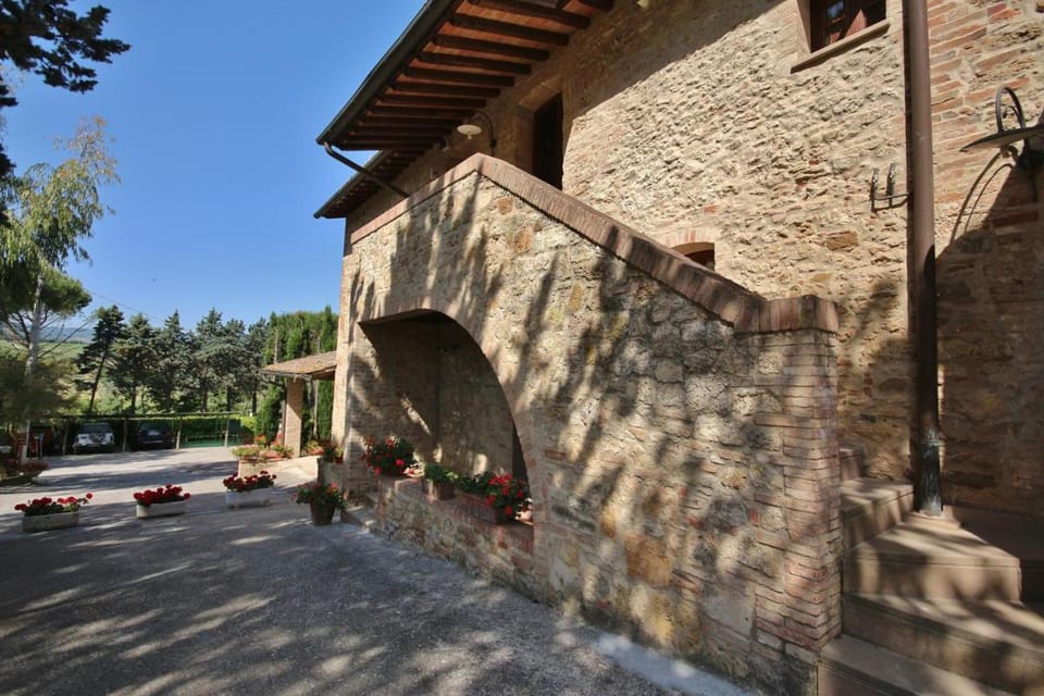 Azienda Agricola e Agriturismo Vallorsi Country House in Tuscany