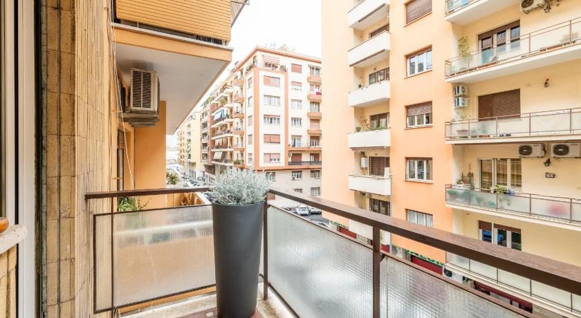 Guest House Domus Bella Roma Hotel in Rome
