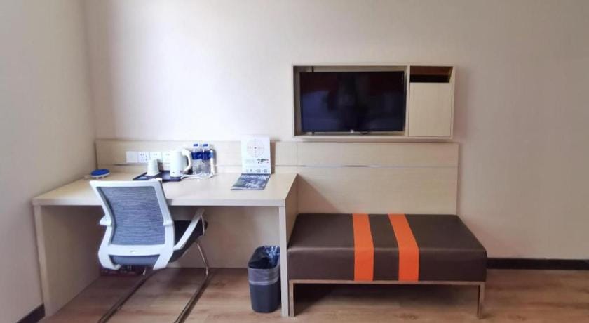 7 Days Premium· Tianjin Binhai International Airport Hotel in Tianjin