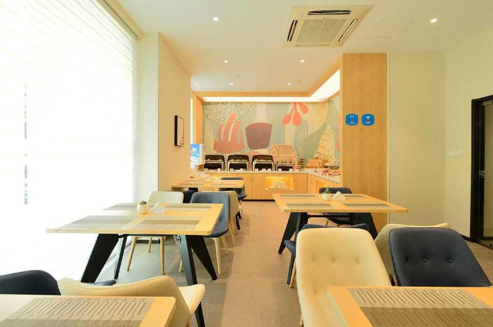 Hanting Hotel Shanghai Hongqiao Wuzhong Road Hotel in Shanghai