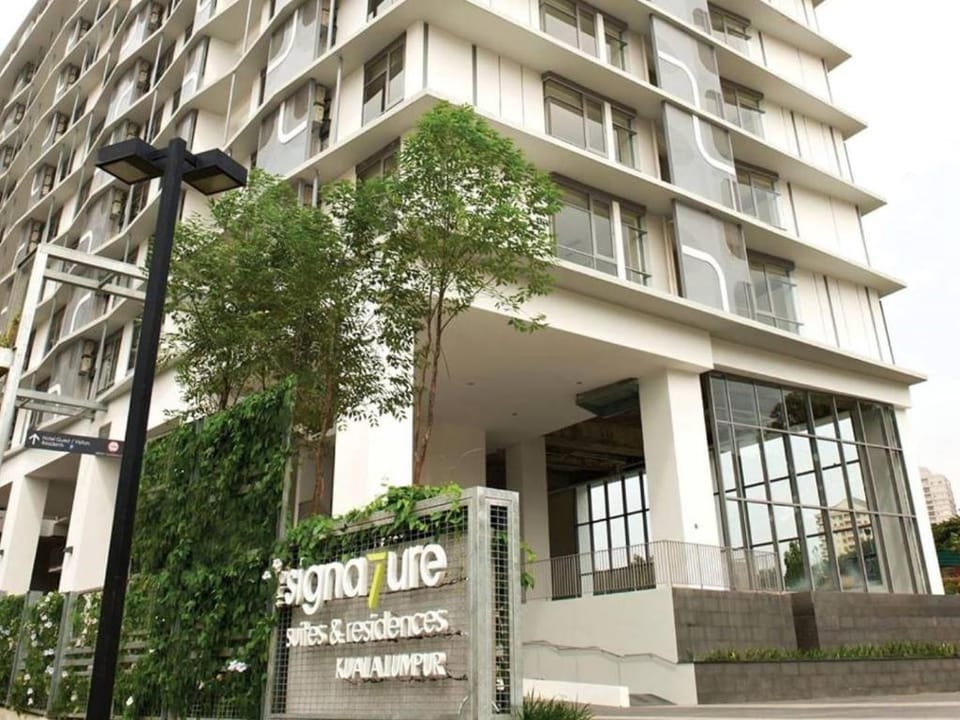 The Signature Hotel & Serviced Suites Kuala Lumpur Hotel in Petaling Jaya