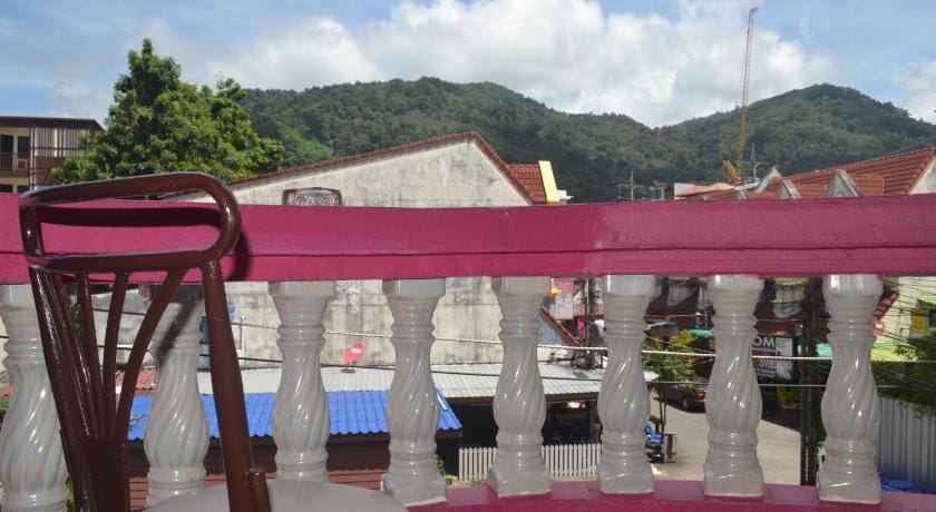 Sweet Home Guesthouse Hotel in Patong