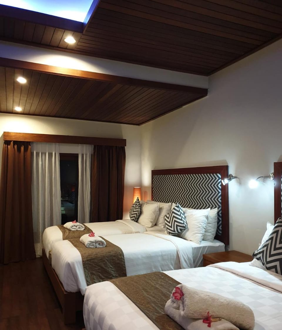 Kencana Garden Campground/ 
RV Resort in Nusapenida