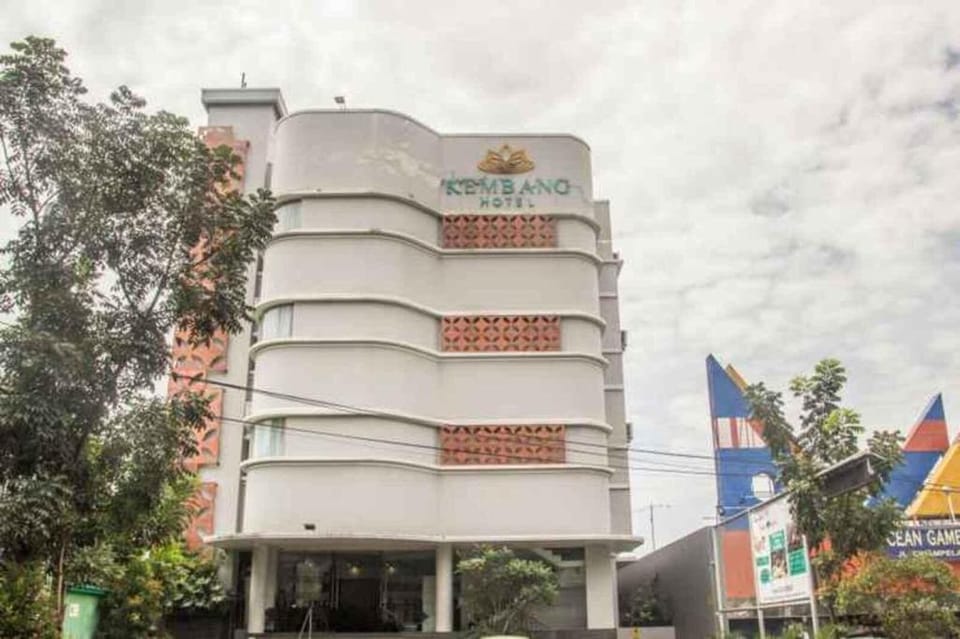 Hotel Kembang Cihamplas Bandung Hotel in Bandung