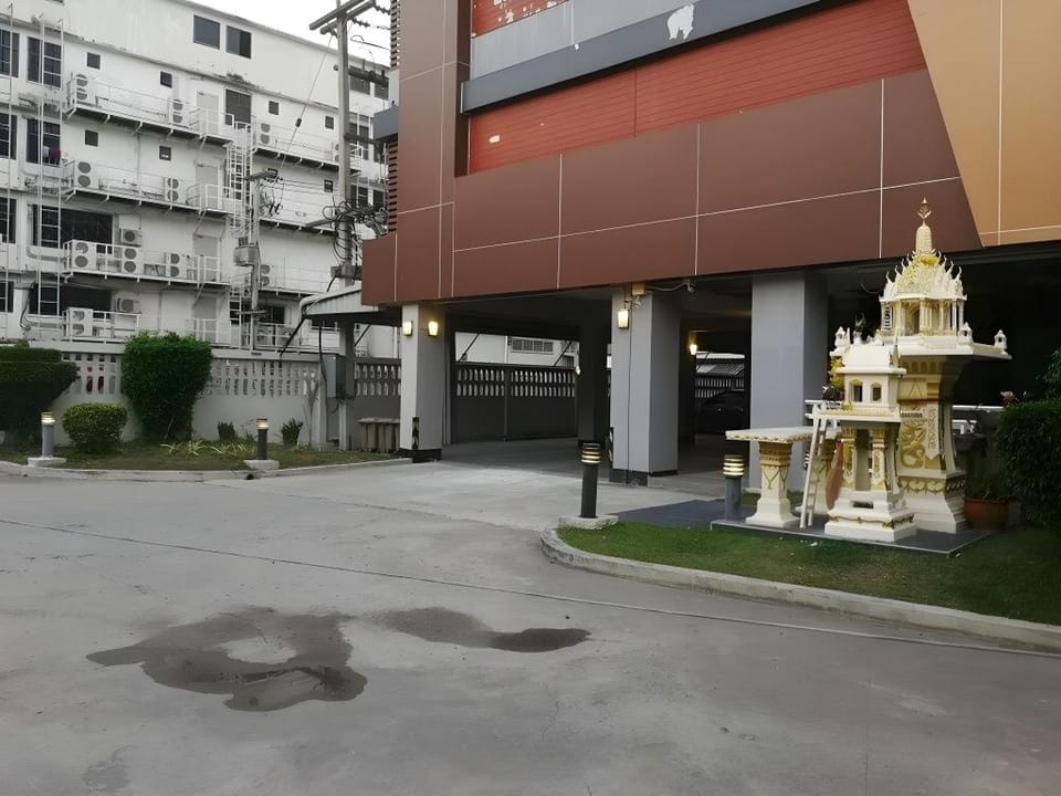V49 Apartment Apartment in Laos