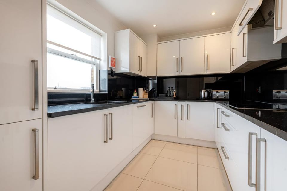 Queensgate Court Apartment hotel in City of Westminster