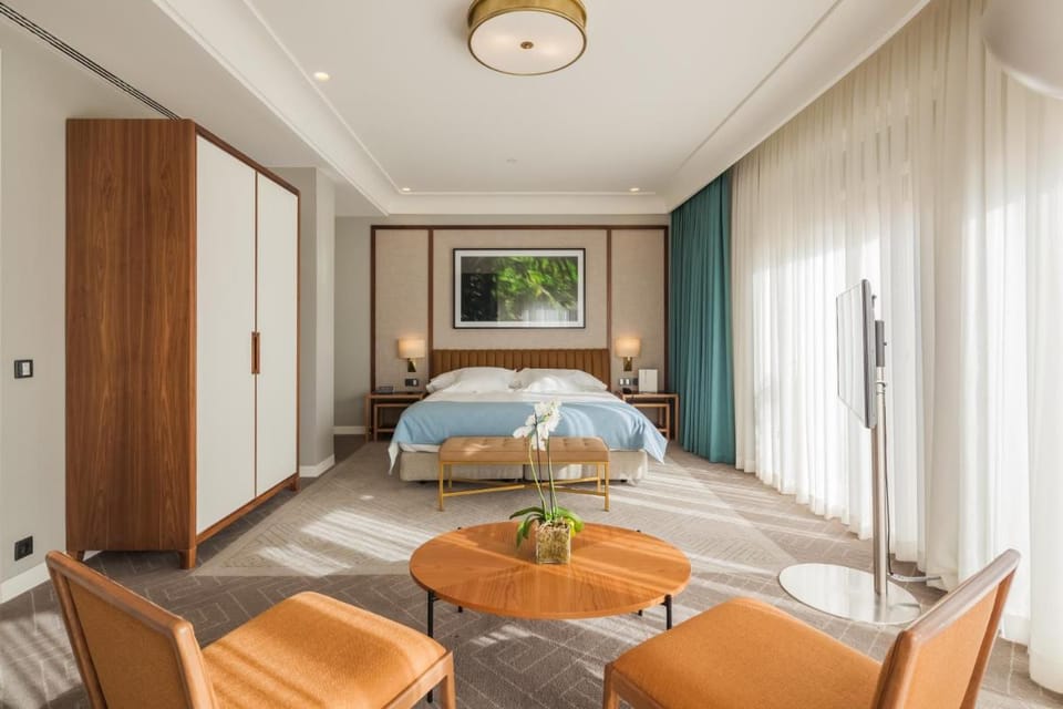 Vincci Porto Hotel in Porto
