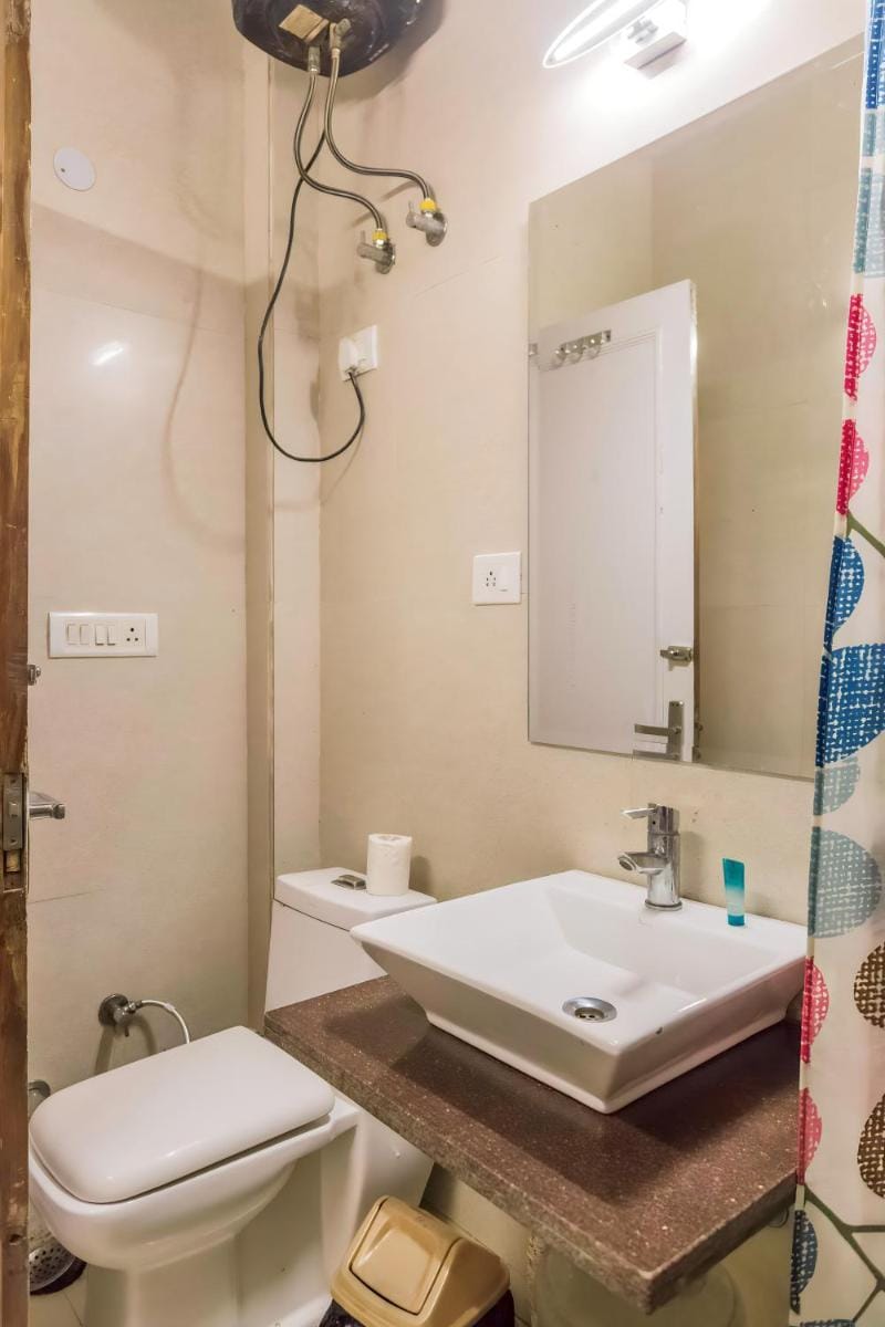 Woodpecker Apartments Hauz khas Bed and Breakfast in New Delhi