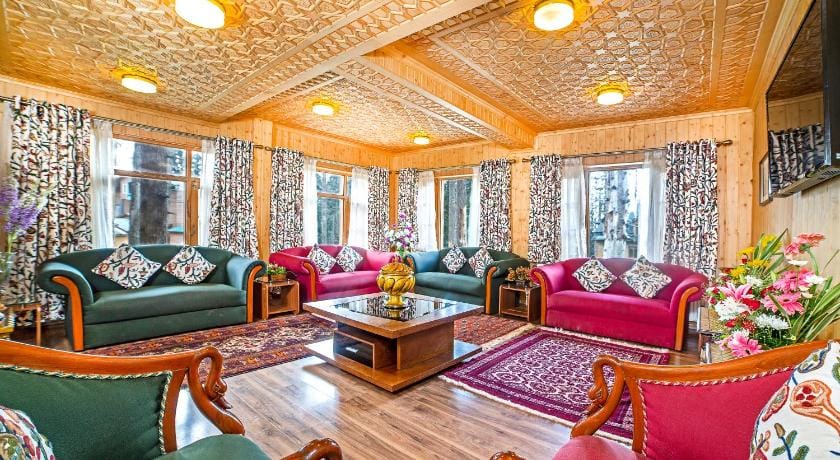 Shaw Inn by Stay Pattern Hotel in India