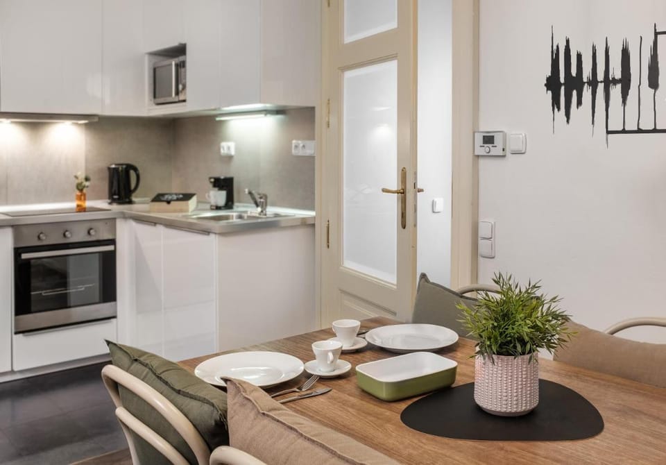 4 Arts Apartments by Adrez Apartment in Prague