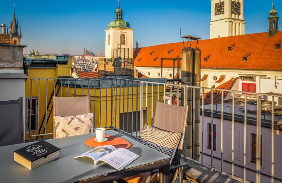 4 Arts Apartments by Adrez Apartment in Prague