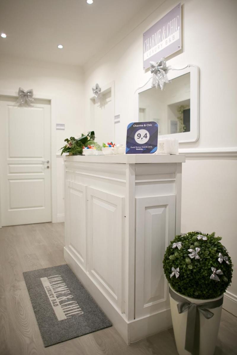 Charme & Chic Bed and Breakfast in Rome