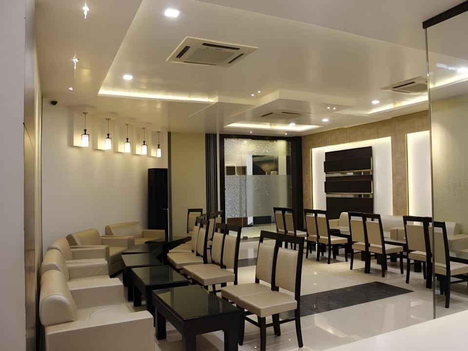 Hotel Krishna Continental Hotel in Punjab, India