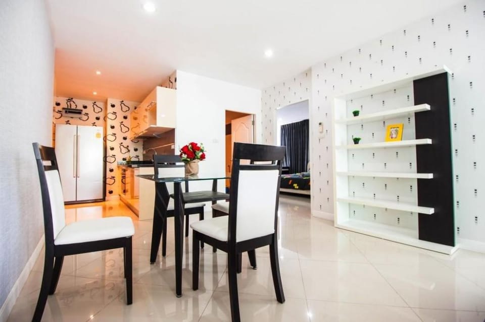 The Place Pratumnak by Pattaya Sunny Rentals Hotel in Pattaya City