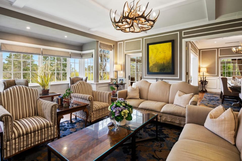 Parklands Country Gardens & Lodges Hotel in Blackheath