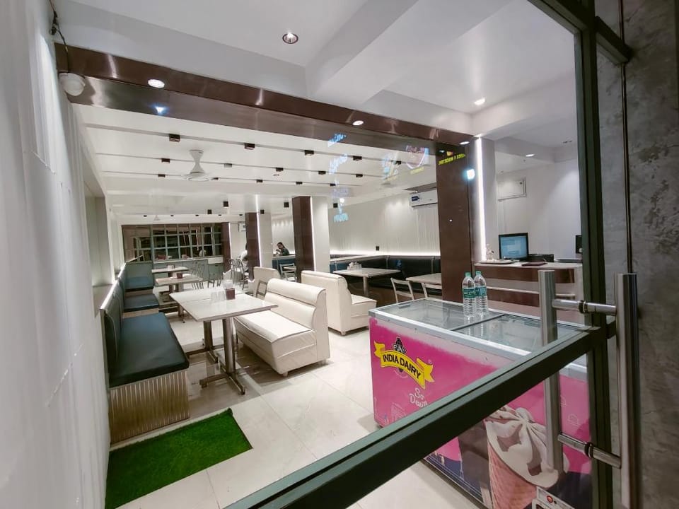 Hotel Anand Palace Hotel in Maharashtra