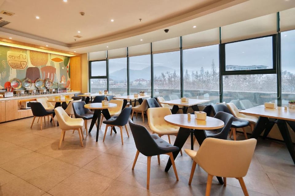 Hanting Hotel Nanjing Huangpu Road Hotel in Nanjing