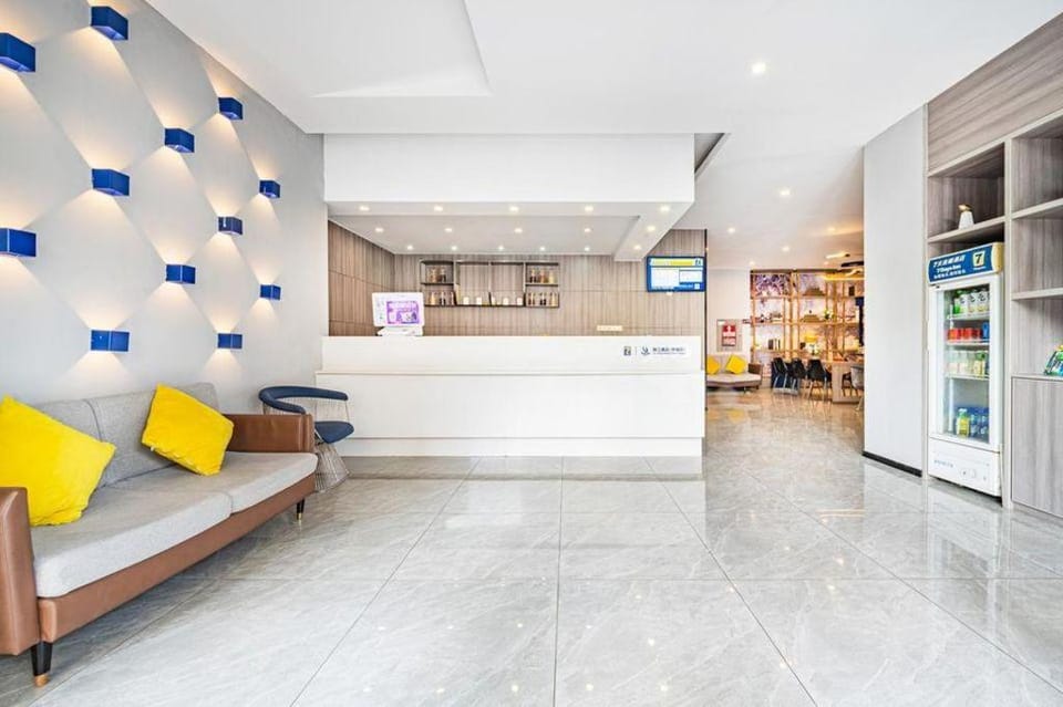 7 Days Inn Shenzhen Shangmeilin Hotel in Shenzhen
