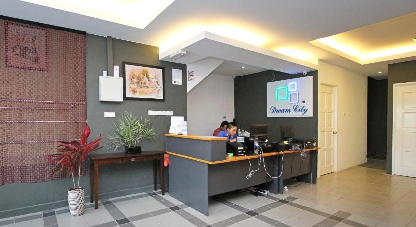 Dream City Hotel Bed and Breakfast in Kuching