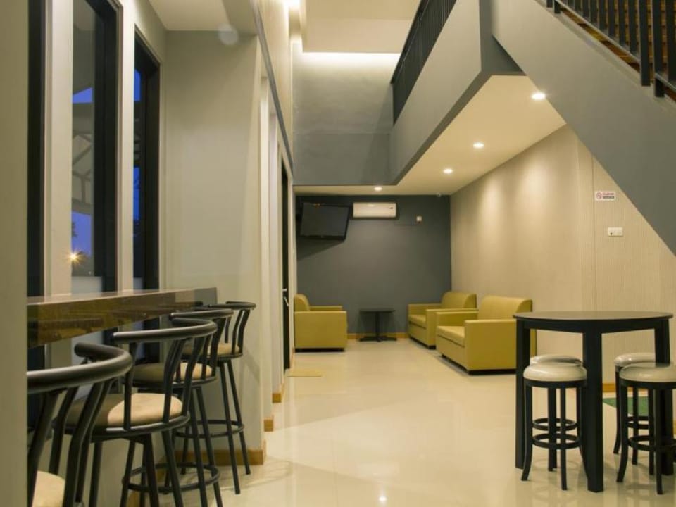 Kana Citra Guest House Bed and Breakfast in Surabaya