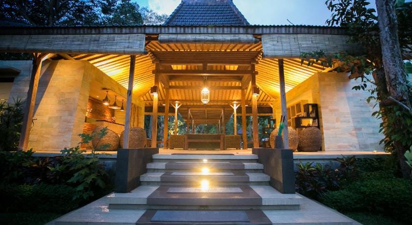 Senetan Villa and Spa Resort Campground/ 
RV Resort in Payangan