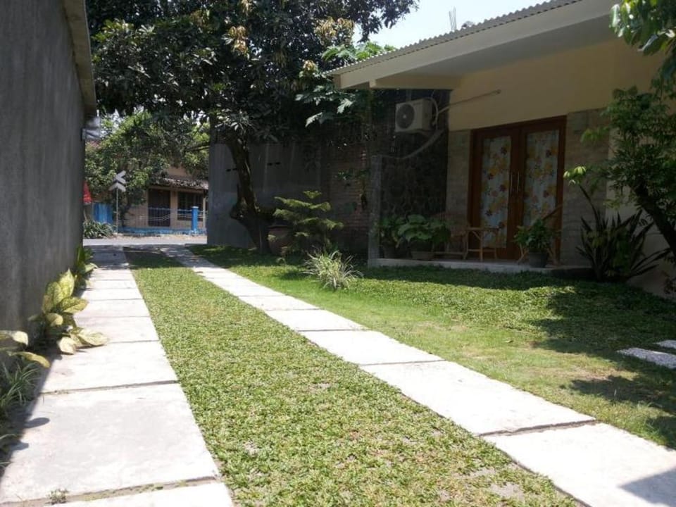 Beto Guest House Hotel in Special Region of Yogyakarta