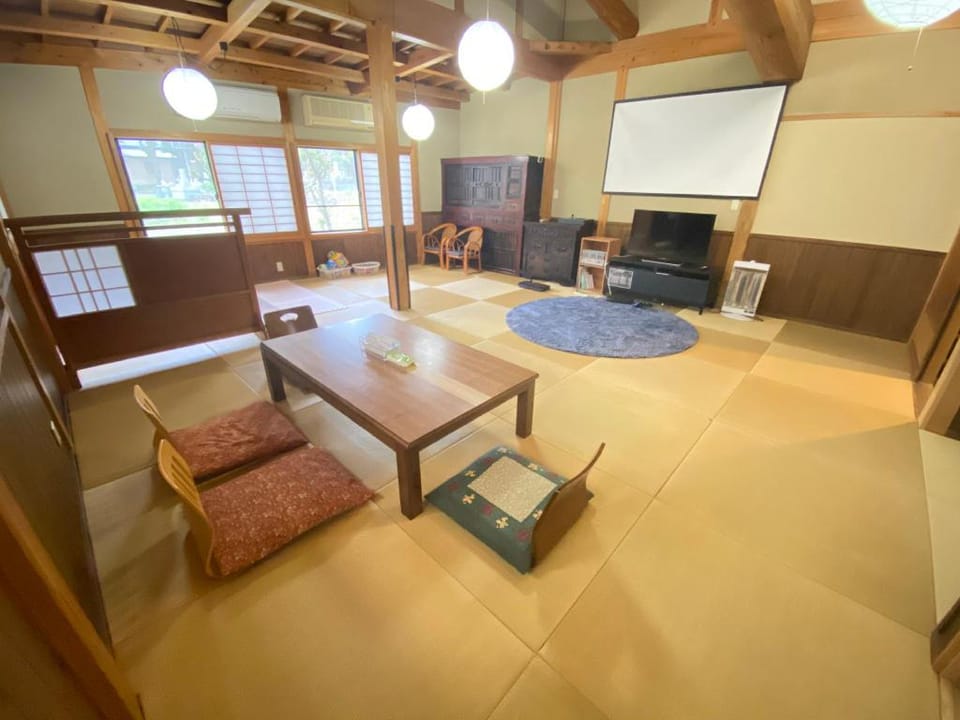 Yufuin Ryokan Nogiku Hotel in Japan