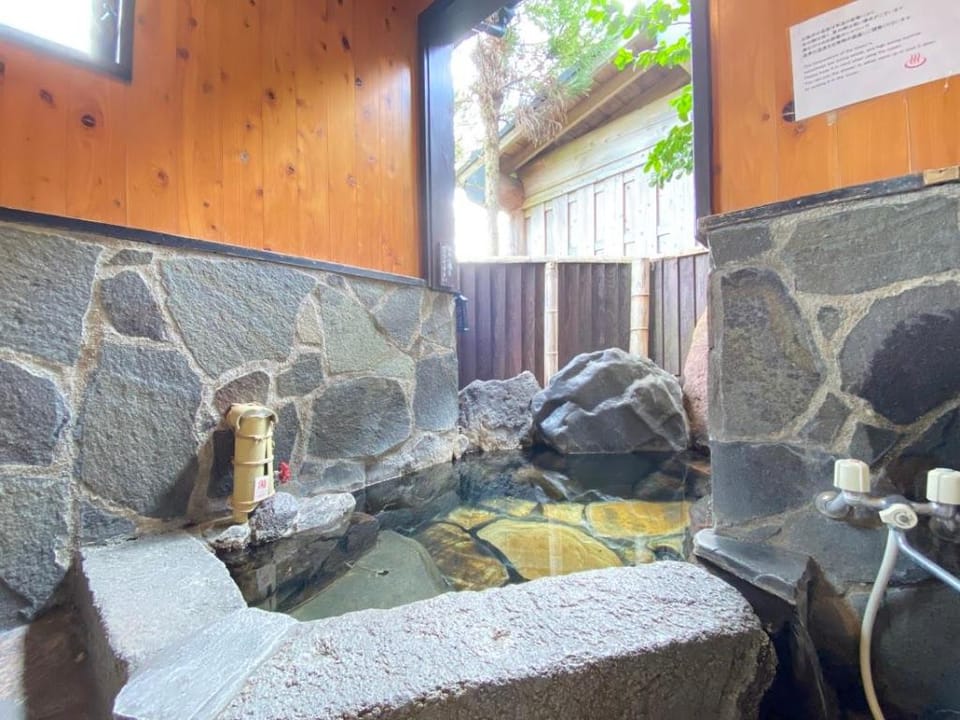 Yufuin Ryokan Nogiku Hotel in Japan