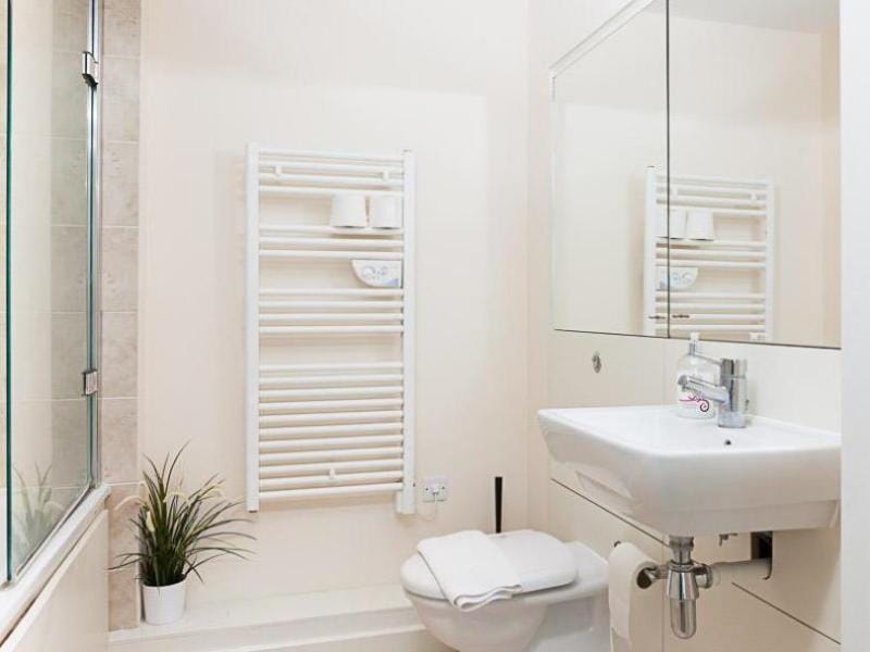 The Paramount Apartments Apartment in Swindon