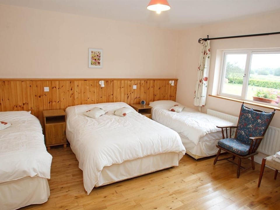 Dun Cromain Bed and Breakfast Hotel in County Galway