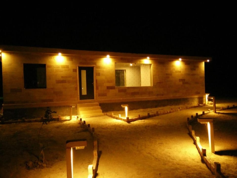 Savi Camps Jaisalmer Luxury tent in Sindh