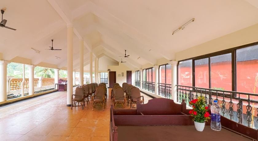 The Byke Puja Samudra Pure Veg Hotel in Thiruvananthapuram