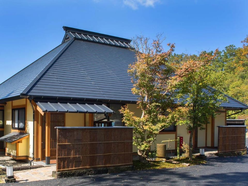 Ryokan Miyama Sansou Hotel in Fukuoka Prefecture