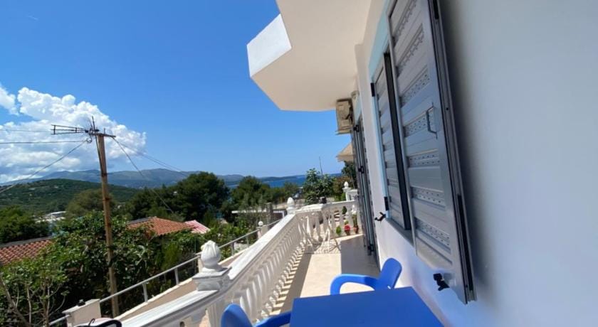 Vila leo Apartment in Ksamil