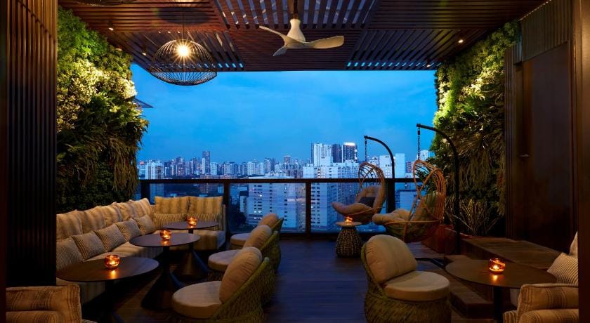 Momentus Hotel Alexandra Hotel in Singapore