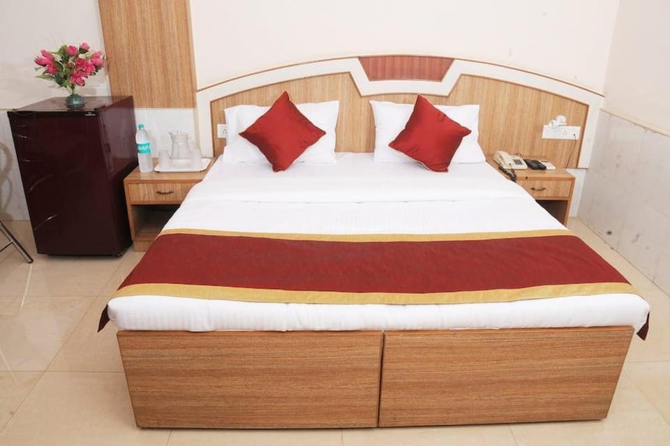 Zipp Lite Murugeshpalya Hotel in Bengaluru