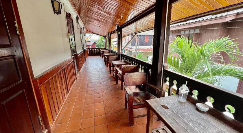 Nocknoy Lanexang Guesthouse Bed and Breakfast in Luang Prabang