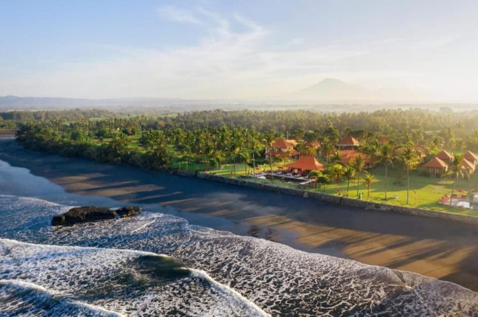 Amarta Beach Retreat by Nakula Resort in East Selemadeg