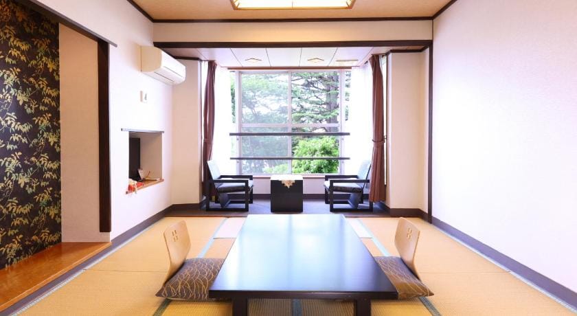 Hotel Hatta Ryokan in Nagano Prefecture