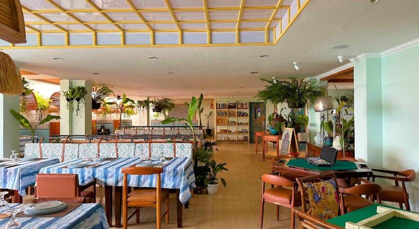 Cabins by Eco Hotel Tagaytay Hotel in Tagaytay