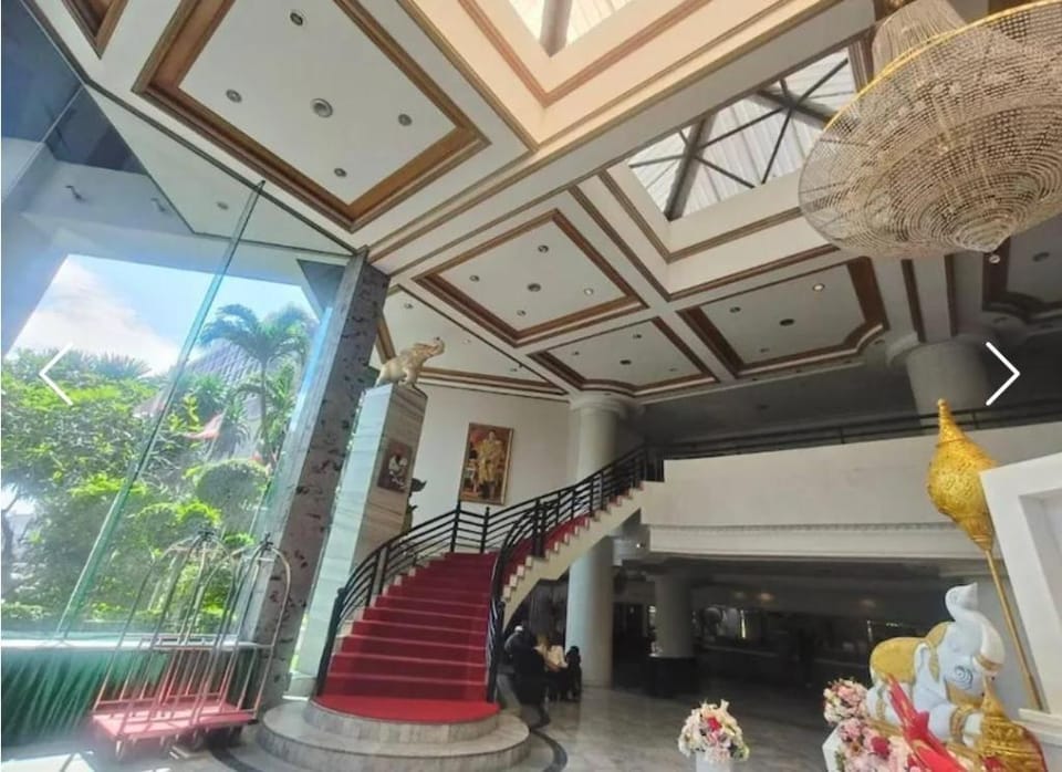 First Pacific Cirrus Hotel in Pattaya City