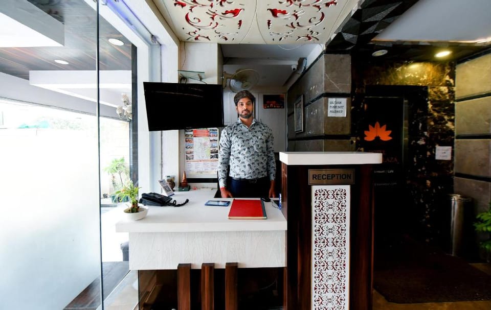 Hotel O by OYO Tip Top Plaza Hotel in Jaipur