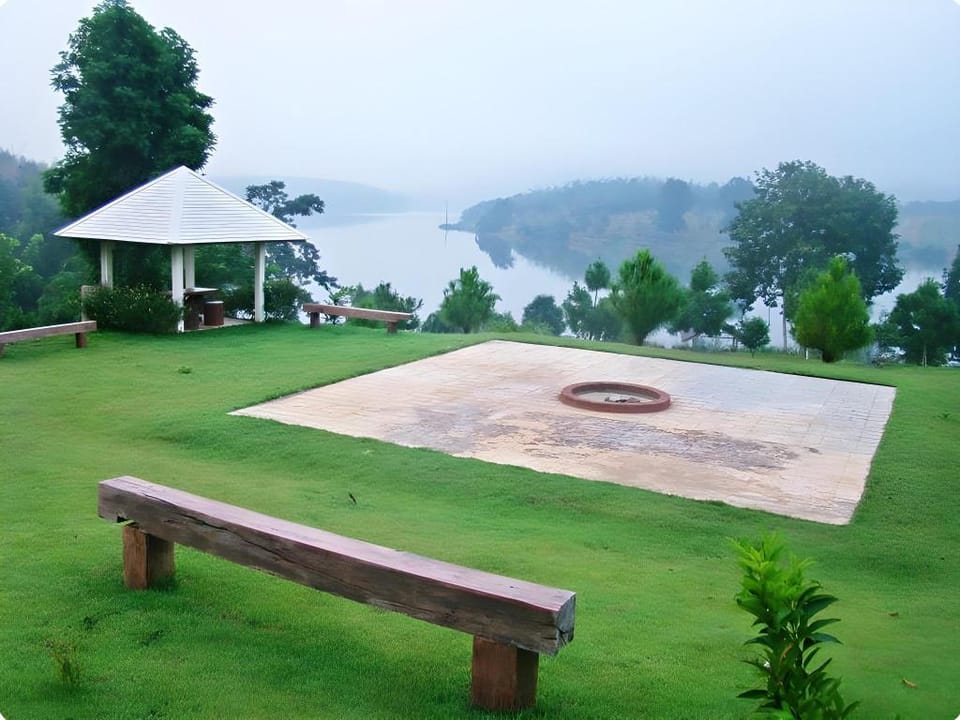 Petch Nakhonthai Homestay Vacation rental in Laos