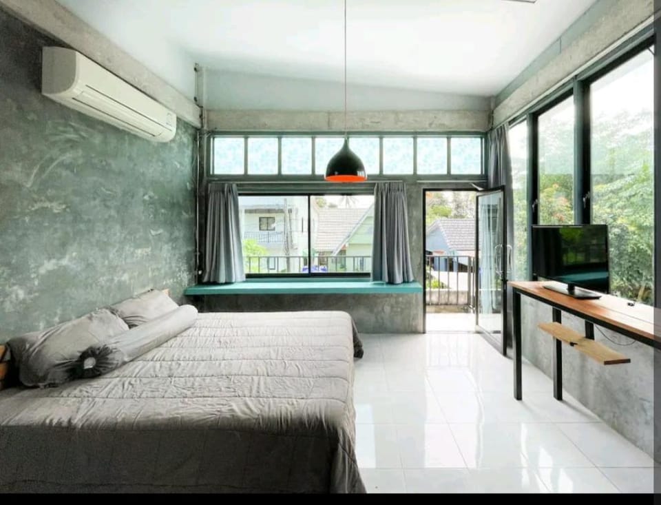 Village House TV1 Hotel in Choeng Thale