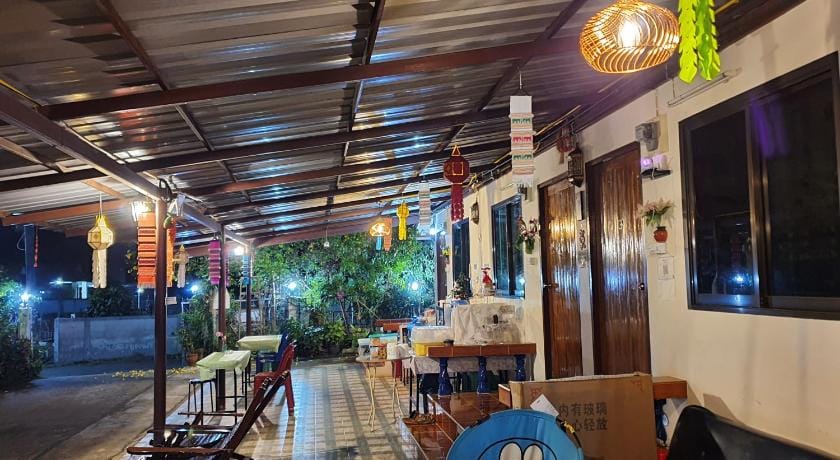 Bunrapee House Vacation rental in Laos