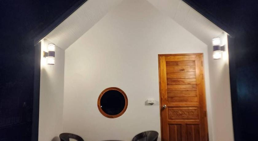 Bunrapee House Vacation rental in Laos