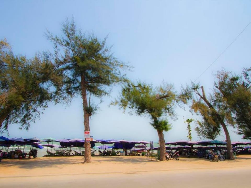Anantachai Guest House Hotel in Thailand